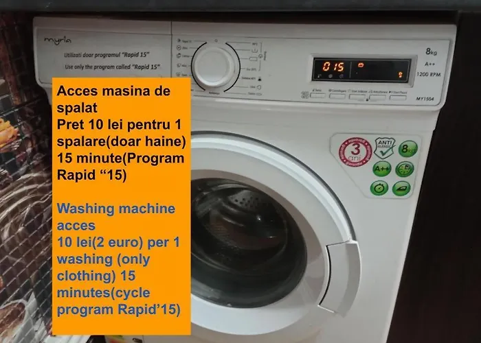 Florentin Bai Comune Acces Bucatarie Cheap Private Shared Bathrooms Kittchen Laundry Machine Access Netflix コンスタンツァ